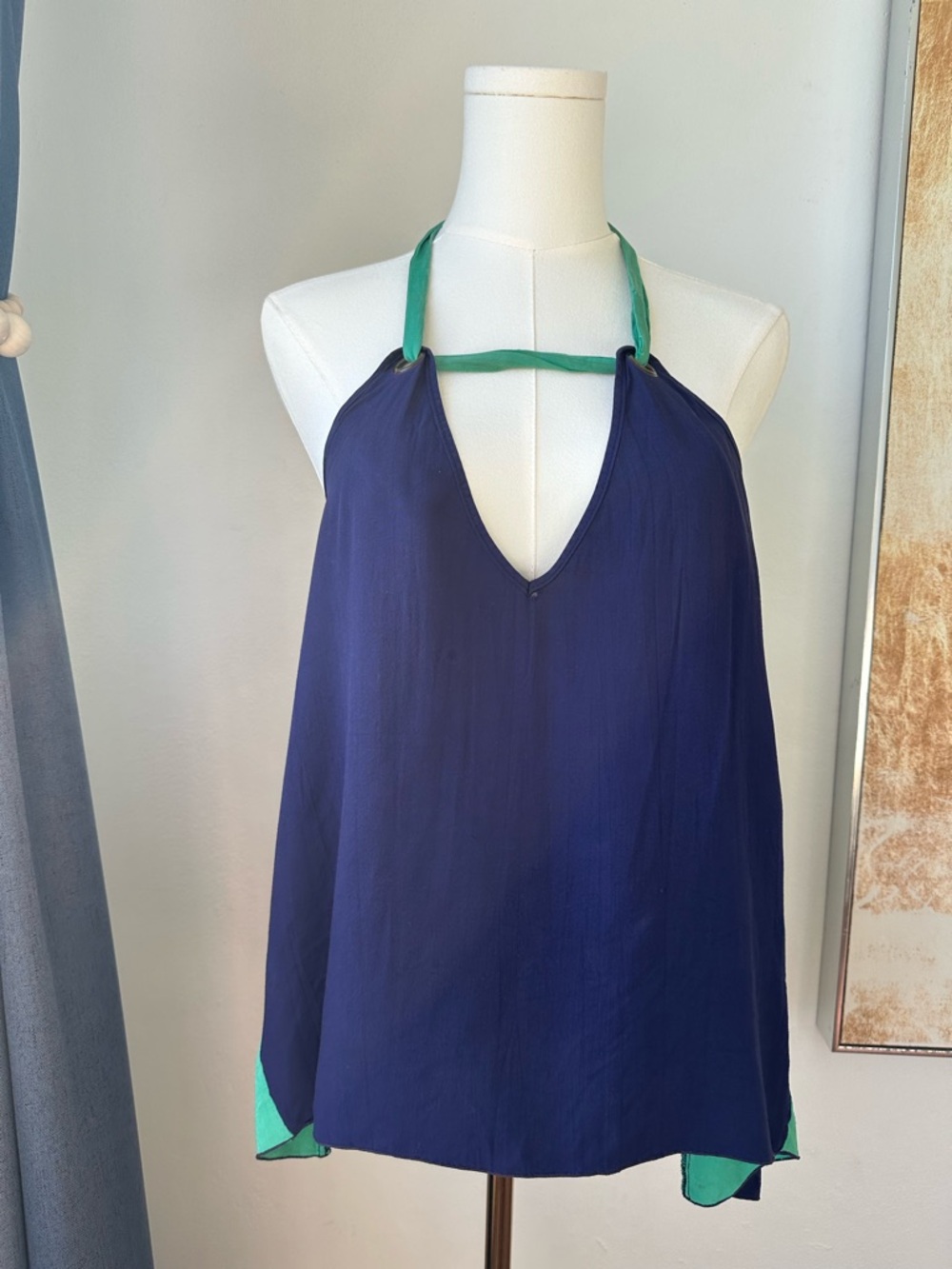 Valija Navy & Green Halter Tank Teal Accent Casual Femenine